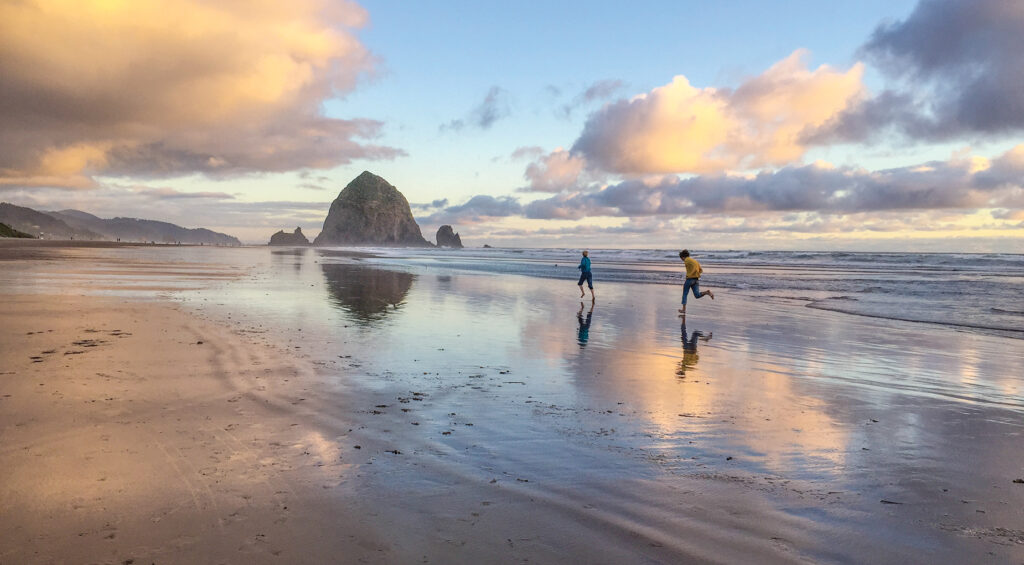 Haystack rock at Cannon Beach for epic photoshoot locations