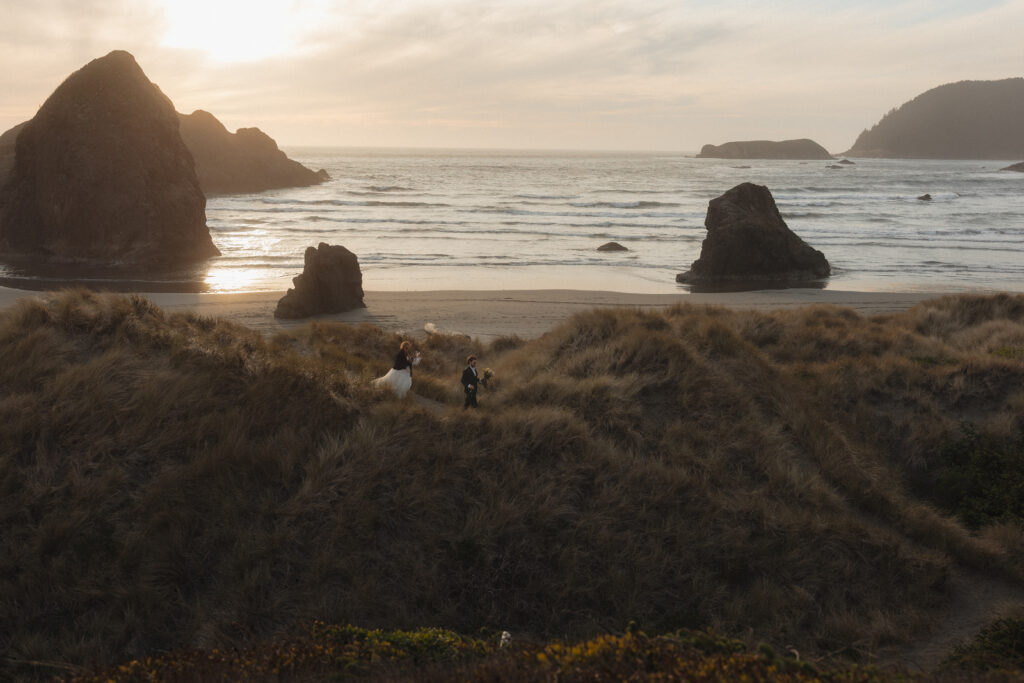 Elopement couple at Amiya's Beach in Brookings, OR