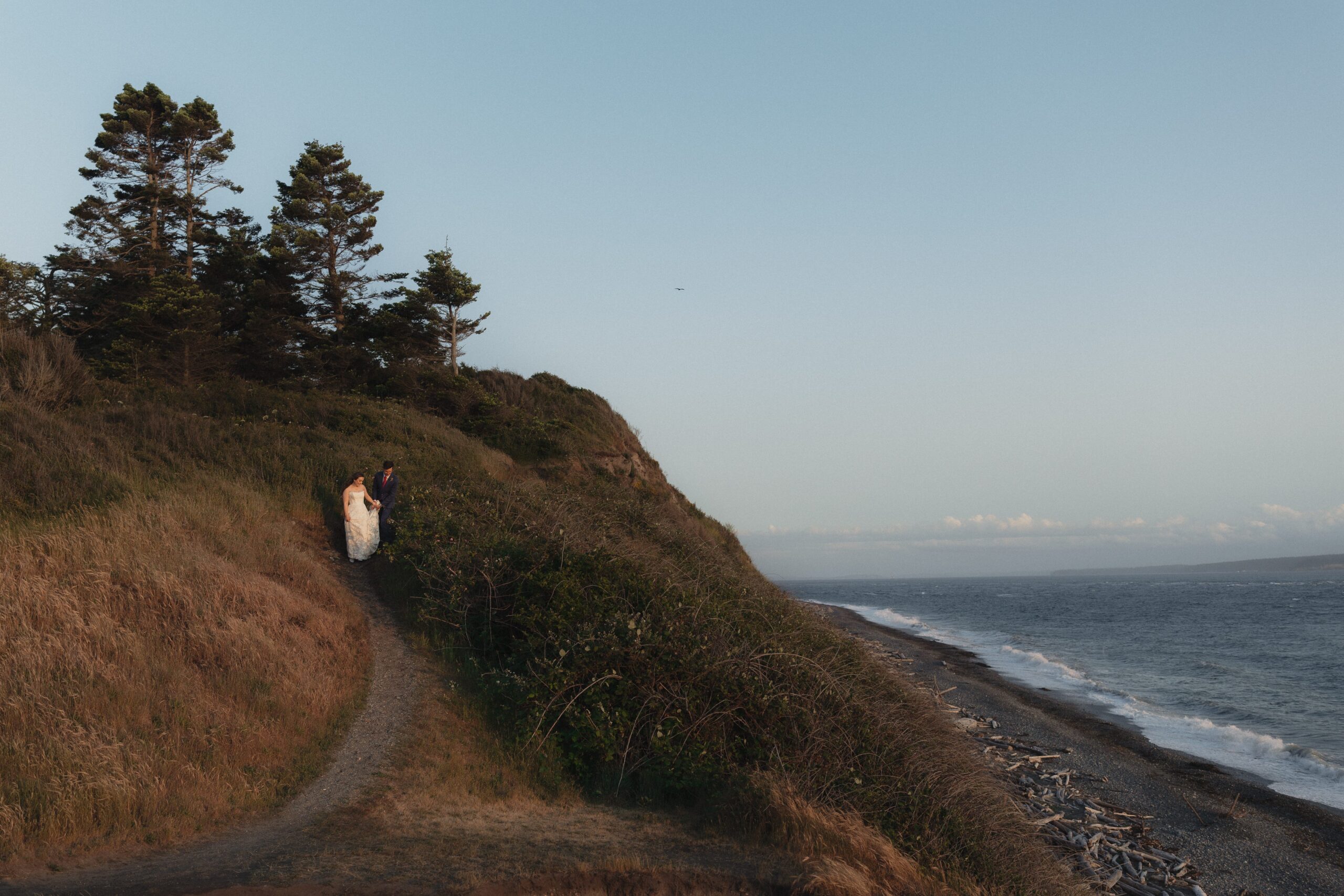 Wedding couple on Whidbey Island