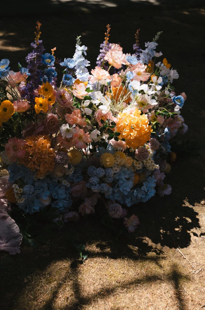Low-waste wedding flowers at Mount Tom House celebration