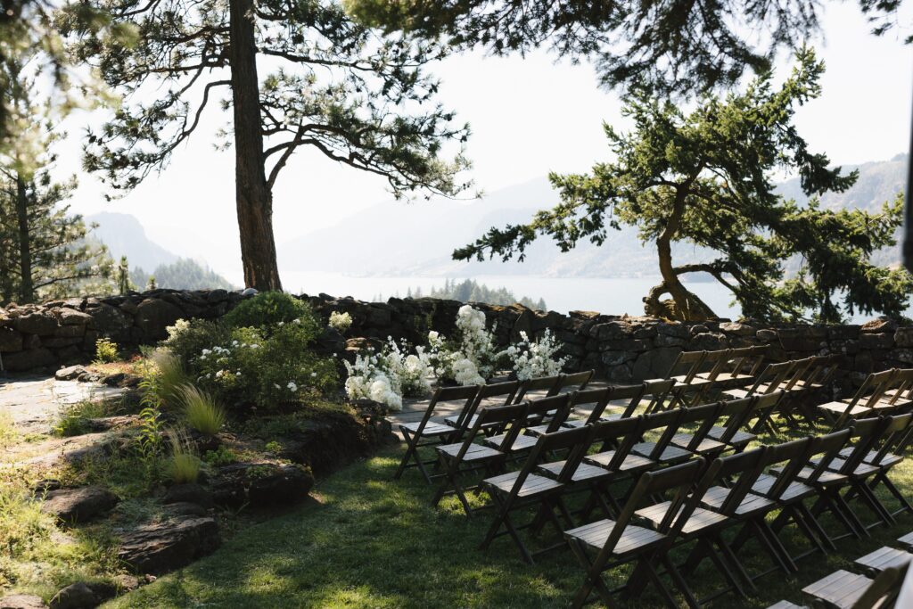 Calm before the ceremony with sweeping Gorge views at The Griffin House wedding