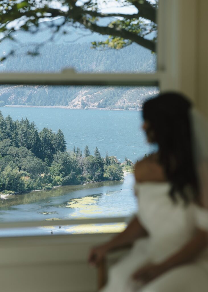 Bride getting ready in The Griffin’s Wing suite