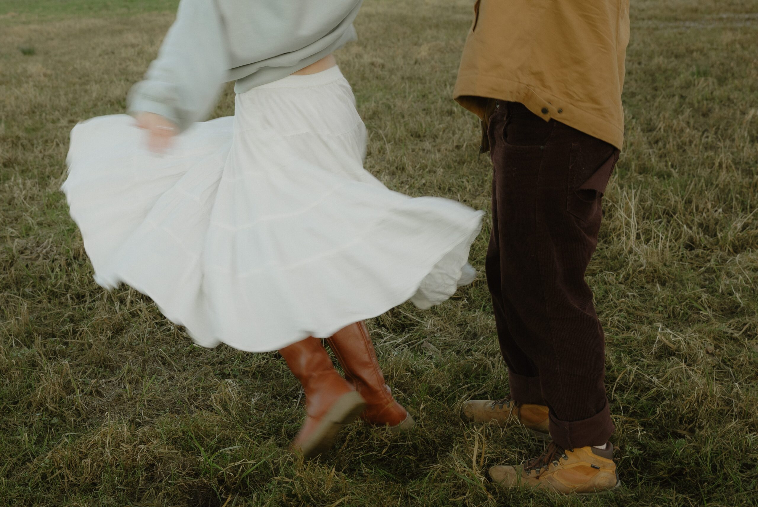 Engagement session at Elk Fields near Mount Si