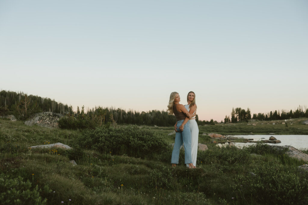 Engagement photos in Cody, Wyoming