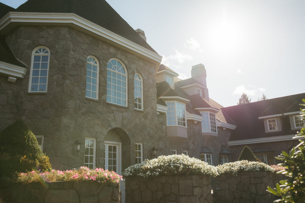 Château de Michellia --A European Inspired Wedding venue in Oregon